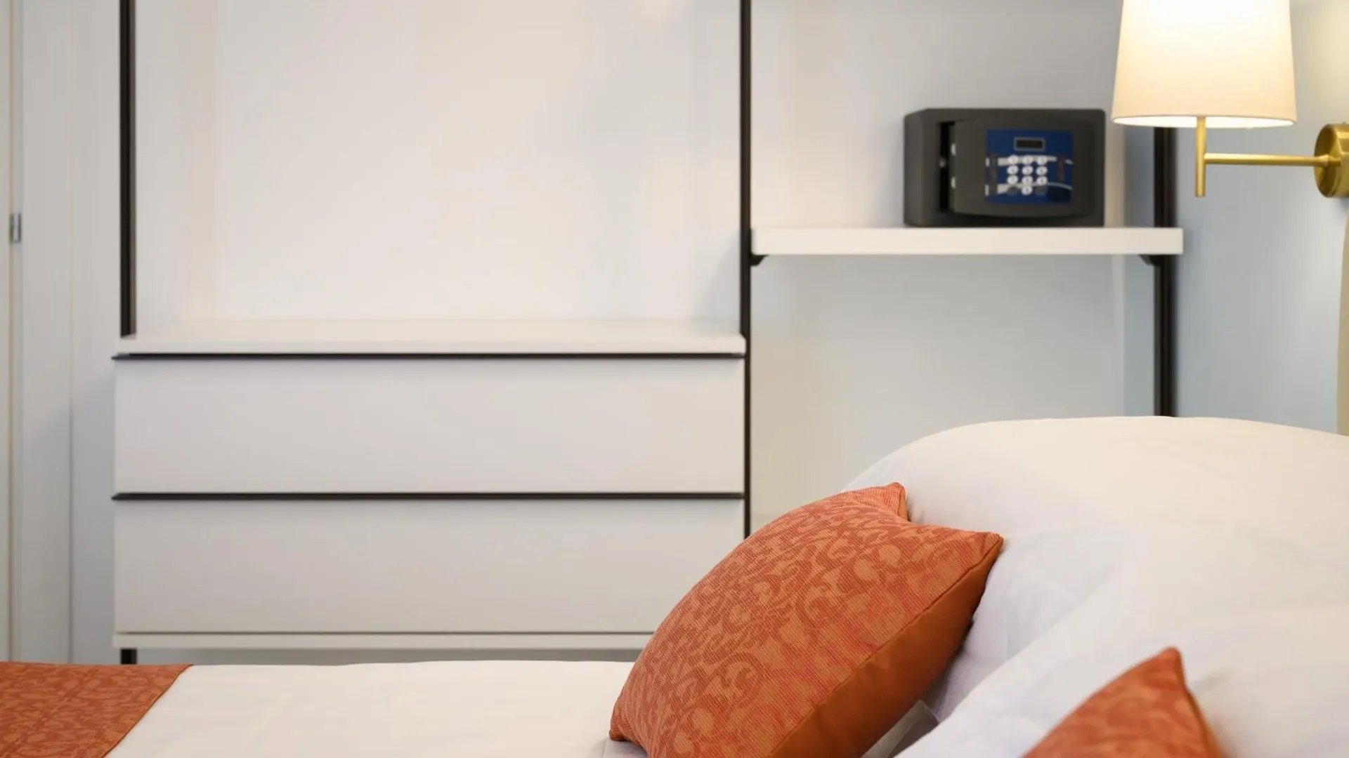 Magnoliahome Suites At The Vatican Rome 0*,