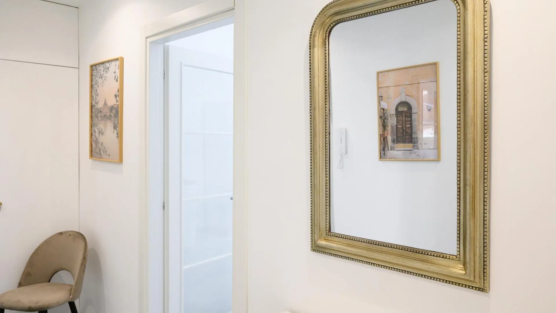 Magnoliahome Suites At The Vatican Rome